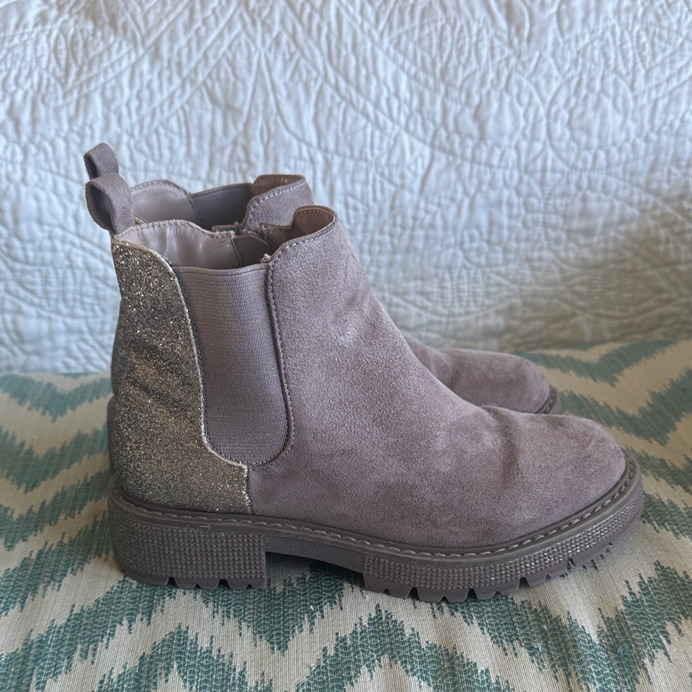 Glitter Back Taupe Suede Chelsea Boots